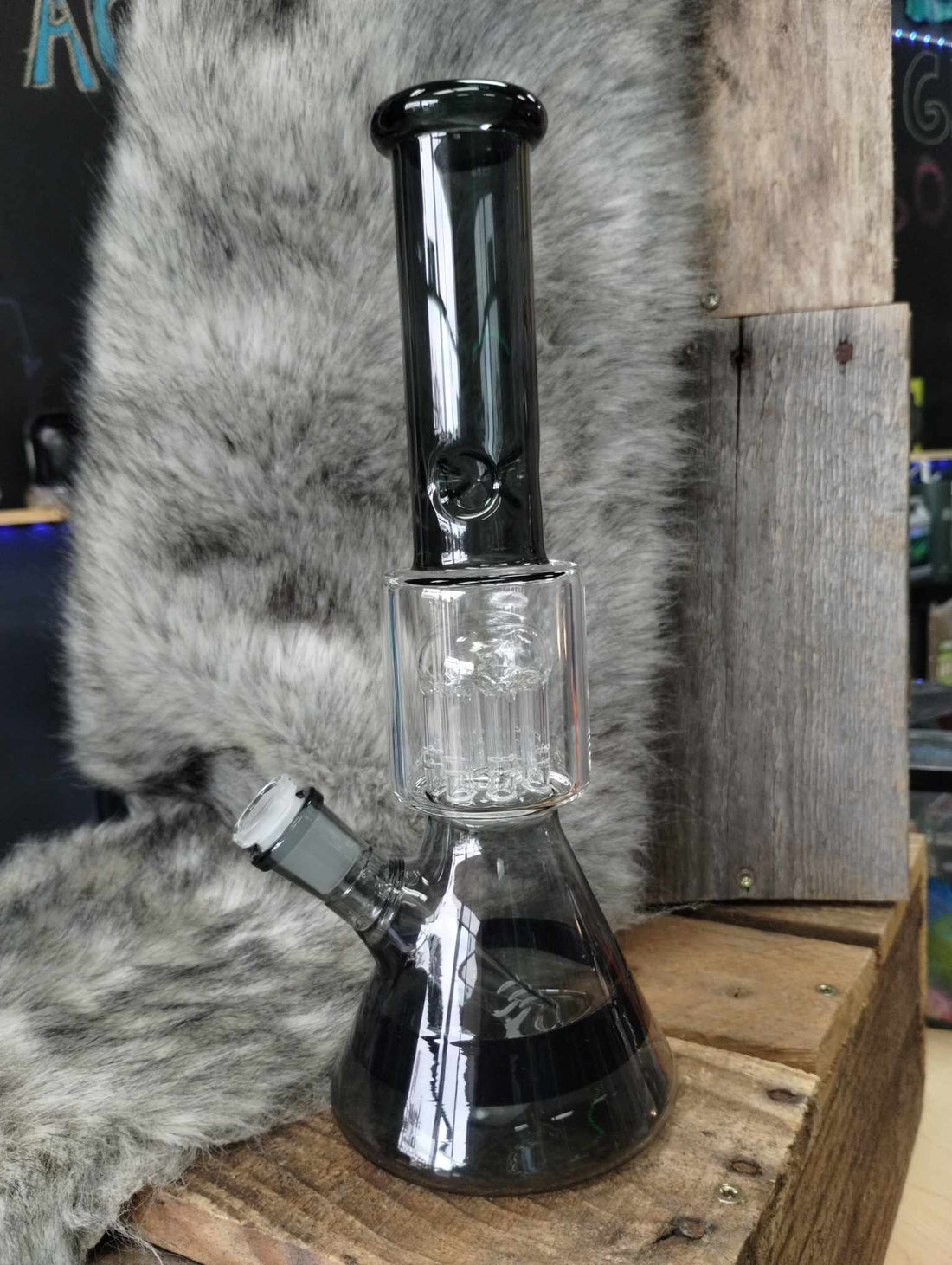 Exploring the Benefits of Borosilicate Bongs