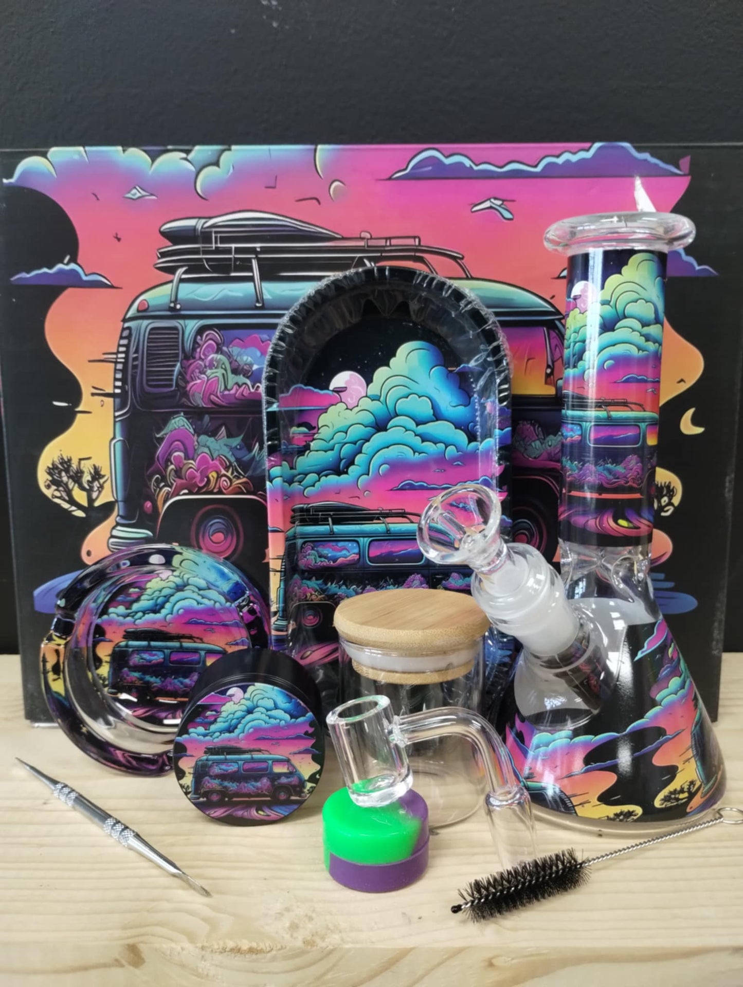 Psychedelic Road Trip Bong Set